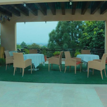 Safari Club 1 Rawalpindi Exterior foto