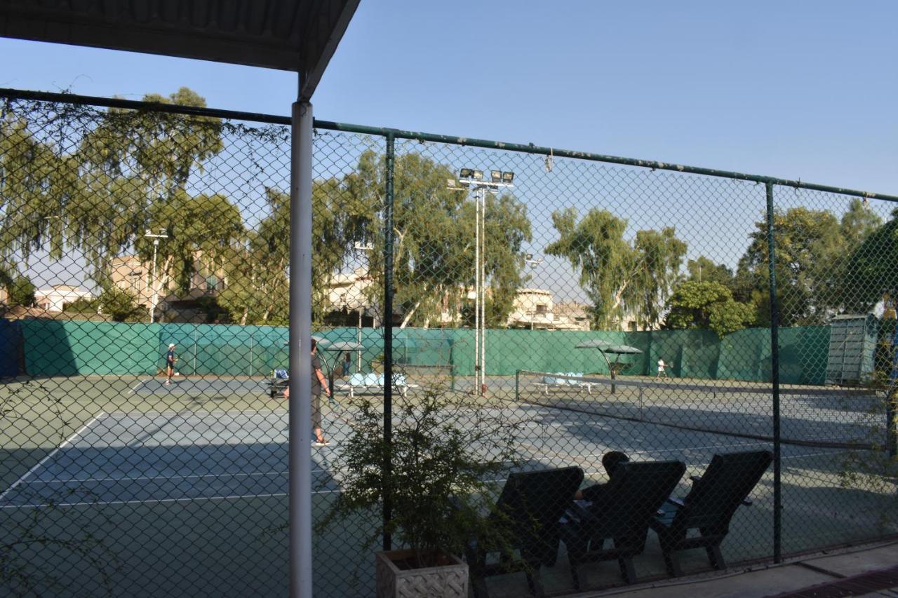 Safari Club 1 Rawalpindi Exterior foto