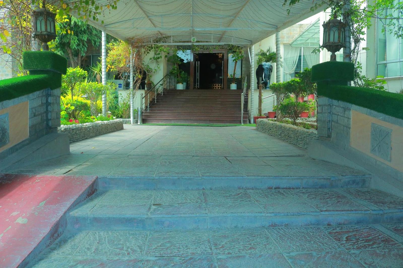 Safari Club 1 Rawalpindi Exterior foto