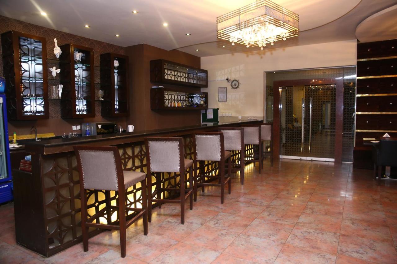Safari Club 1 Rawalpindi Exterior foto